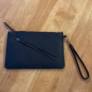 Sr2 two toned wristlet